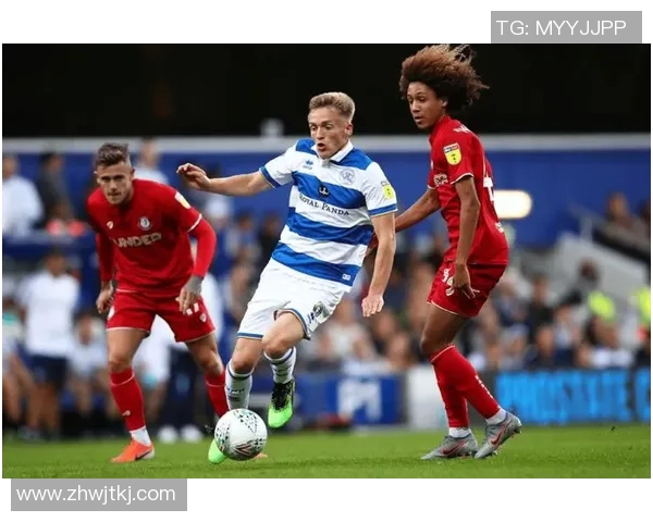 女王公园主场迎战诺维奇全力争胜展现球队实力与斗志